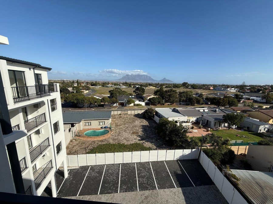 2 Bedroom Property for Sale in Table View Western Cape
